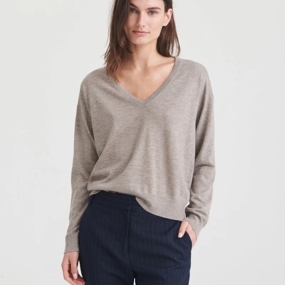 NAADAM Woman Silk-Cashmere Grey soft quiet luxury minimalist fine sweater S - Picture 1 of 14